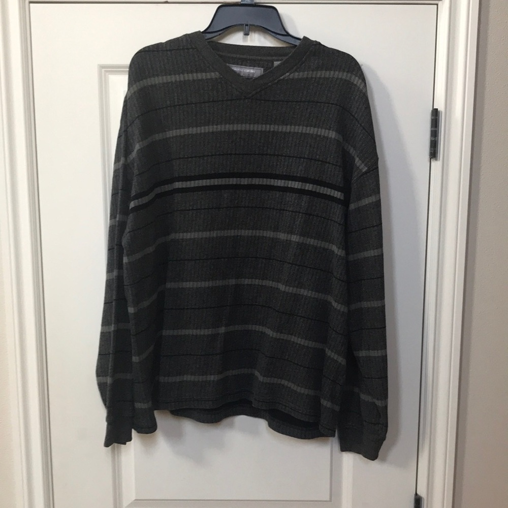 Nice striped V-neck Pullover by Pierre Cardin. SZ XXL (Sku 34)
